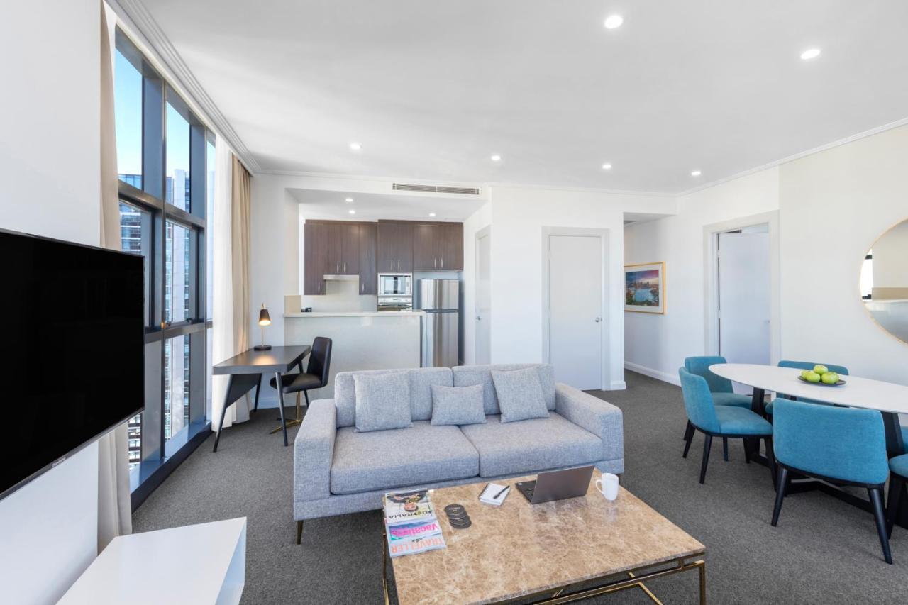Meriton Suites Pitt Street, Σίδνεϊ Εξωτερικό φωτογραφία A staged apartment at the new complex